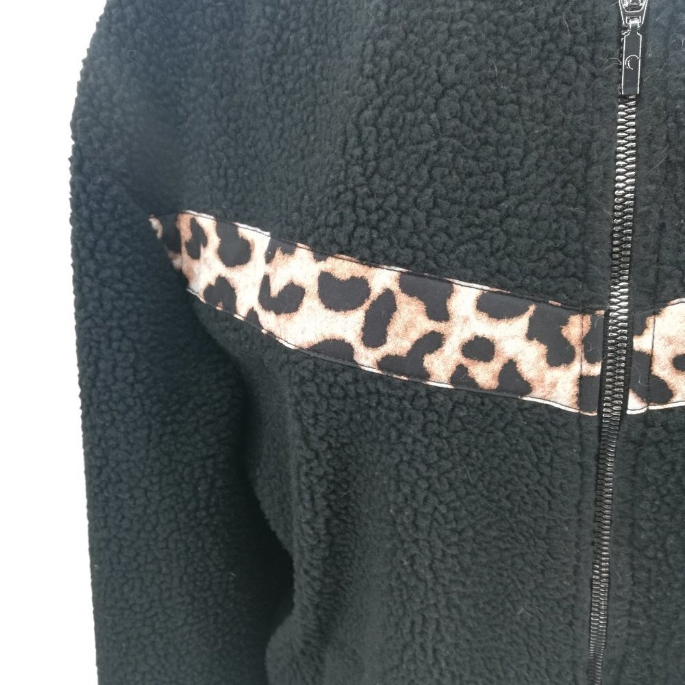 Zyia Active Leopard Flying V Teddy Bear Fleece Jacket Size  L Black Bomber Zip - Picture 5 of 14